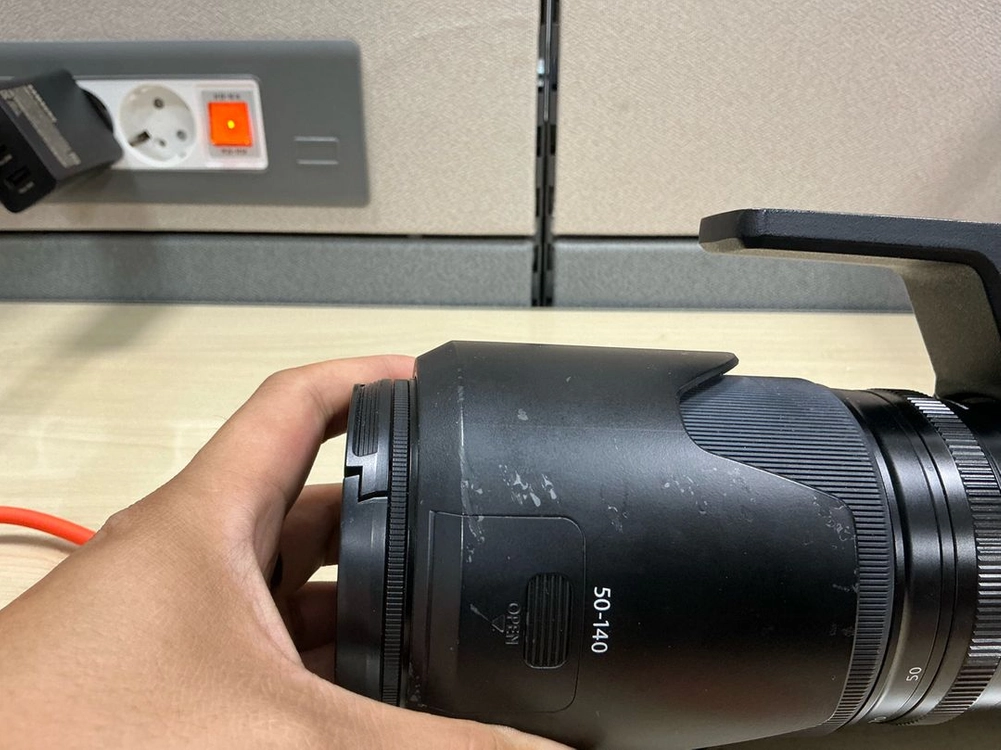 XF 50-140mm F2.8 R WR 망원렌즈 이미지