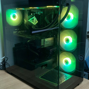 인텔 i9-13900K / 램 32gb / RTX4070 Super 고사양 컴퓨터 급처 이미지