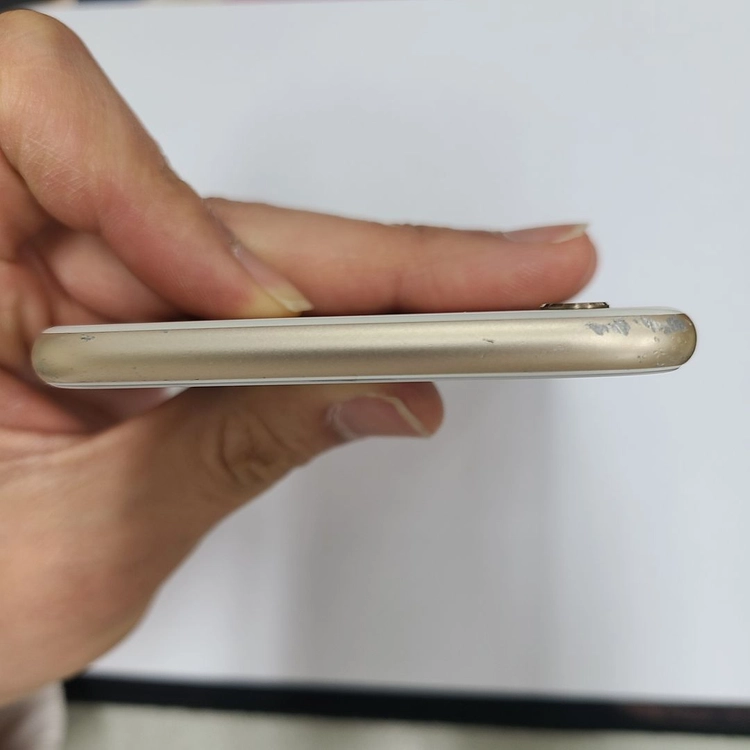 아이폰6S플러스 16GB 골드 무잔상 인스타 사진폰 093460 이미지
