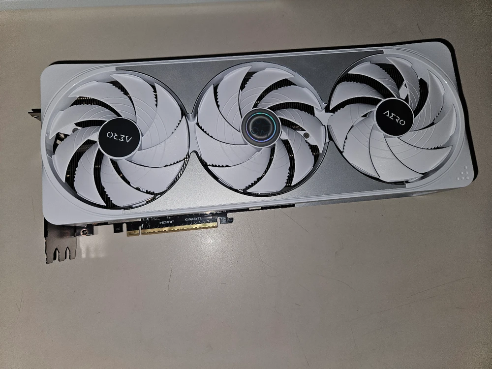gigabyte rtx 5070ti aero 에어로 - 안심되는 중고거래