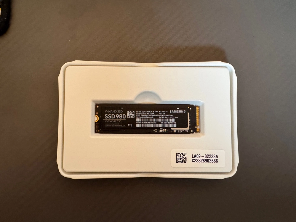 Samsung SSD 980 1TB 이미지