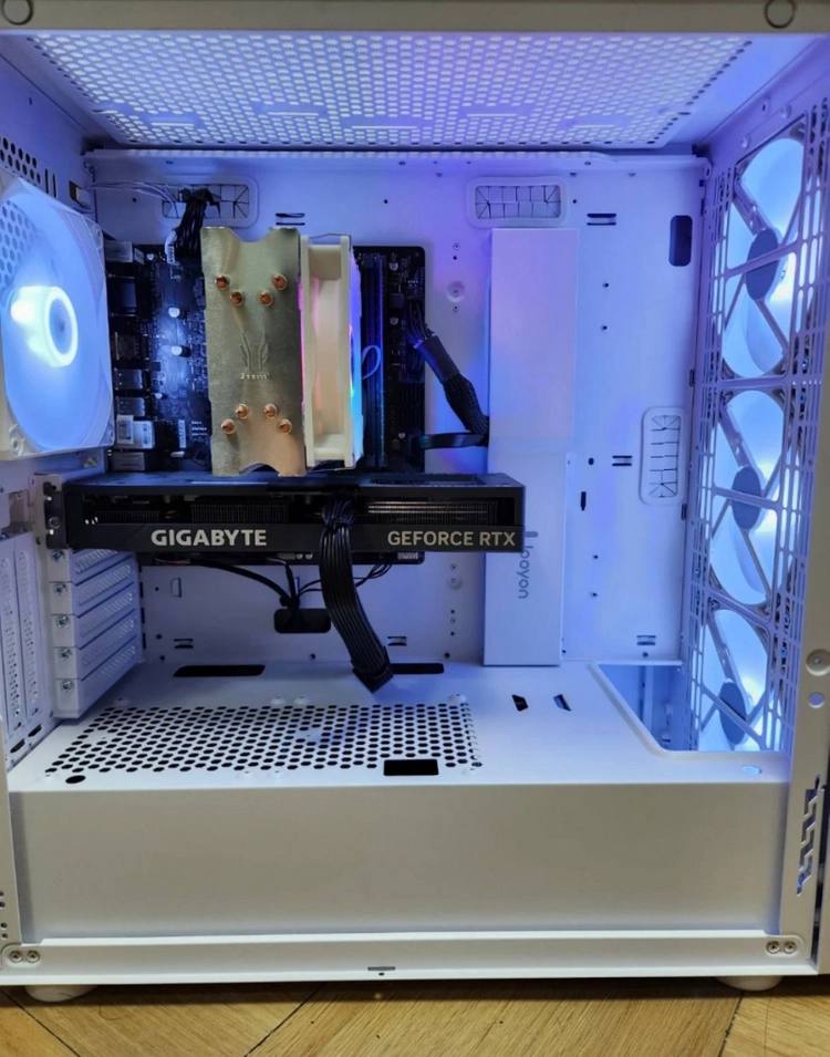 본체 i5 14400F RTX4060Ti 1TB 게이밍pc 컴퓨터 이미지