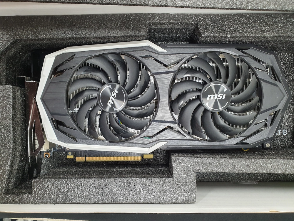 컴퓨터 그래픽카드 MSI RTX2070 AROMOR 8GB - 안심되는 중고거래