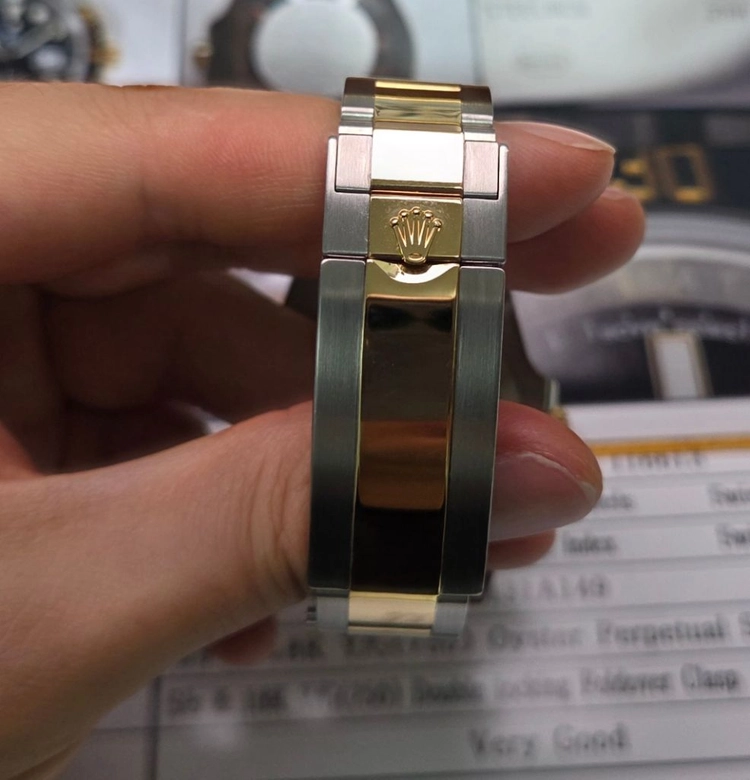 롤렉스 서브마리너 흑콤 40mm 골드콤비 오토매틱 (감정서 포함) 이미지