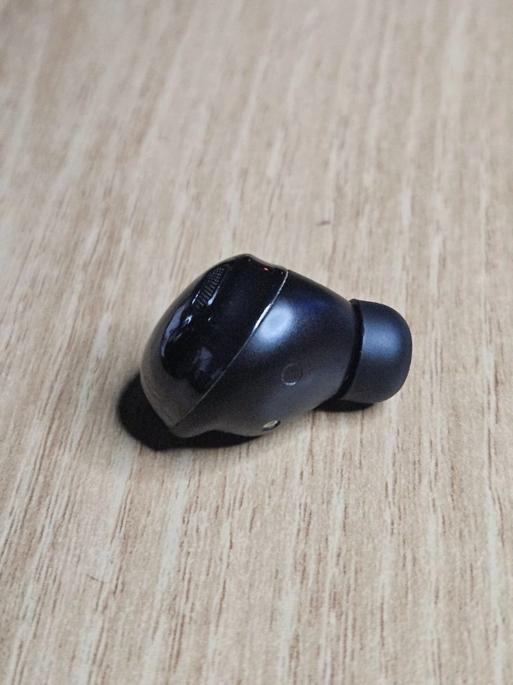 갤럭시 버즈프로 팬텀블랙 오른쪽 SM-R190 이미지