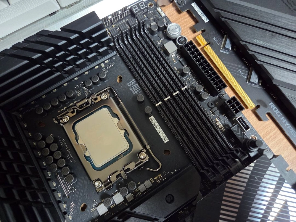 인텔 정품 i9-13900K +Asus Maximus Z790 Hero 이미지