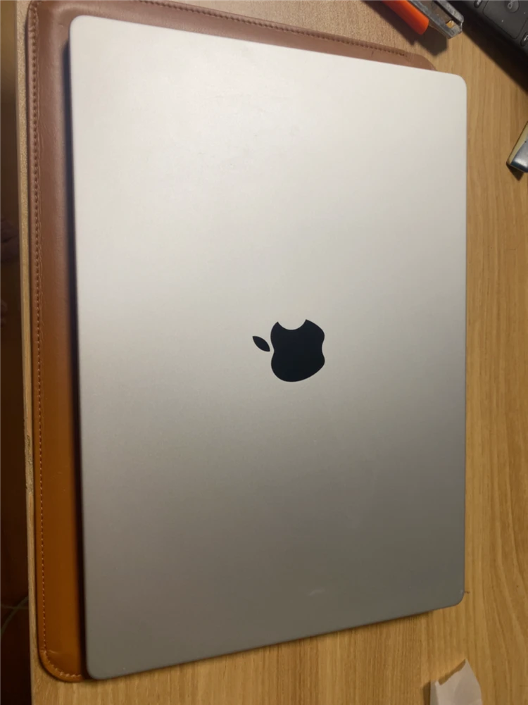 맥북프로 16인치 M1 Max / RAM 32GB / SSD 2TB / 배터리 98% 이미지