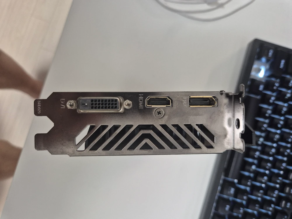 NVIDIA GeForce GTX 1650 그래픽카드 이미지