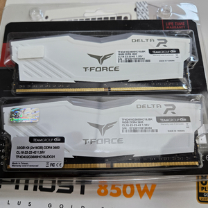 팀그룹 DDR4 3600Mhz 16X2 32GB 이미지