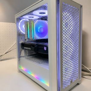 라이젠7 5800X3D 64GB RTX3080TI 고사양본체 팝니다 이미지