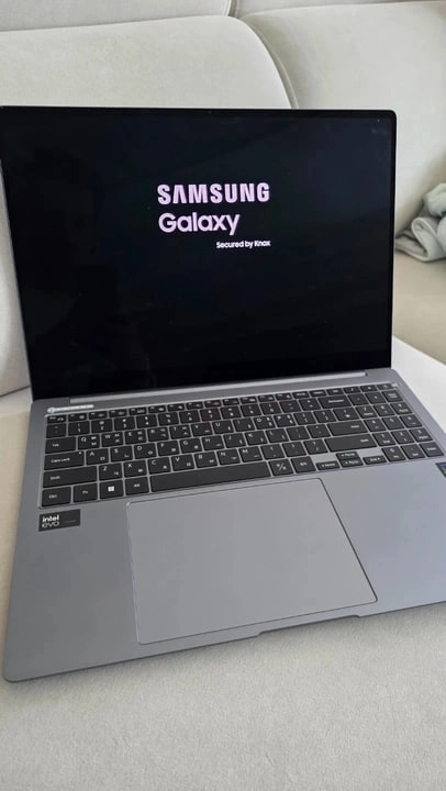 삼성 갤럭시북4 프로 16인치 NT960XGK 이미지