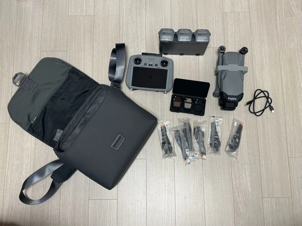 DJI Air 3S 플라이모어 콤보 3배터리 풀세트 / DJI RC 2 이미지