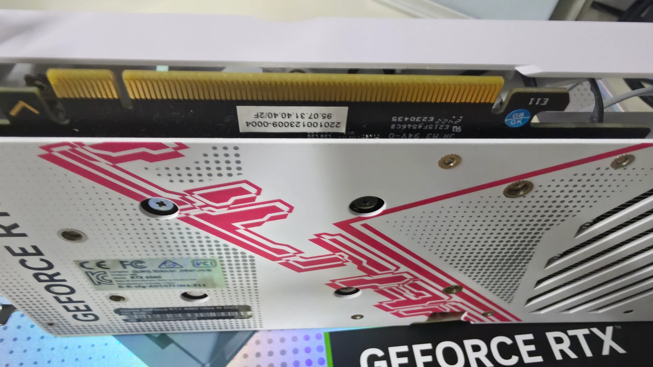 RTX 4060 그래픽카드 이미지