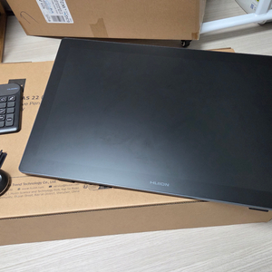 휴이온 Kamvas 22 Pro gen3 태블릿 팝니다 이미지