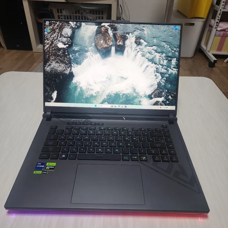 고사양 게이밍 노트북ASUS ROG Strix G16 i9-13980HX RTX4070 1TB 165Hz WQXGA 이미지