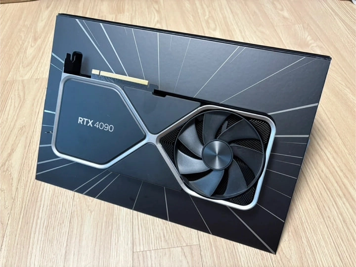 RTX 4090 FE 파운더스 에디션 - 안심되는 중고거래