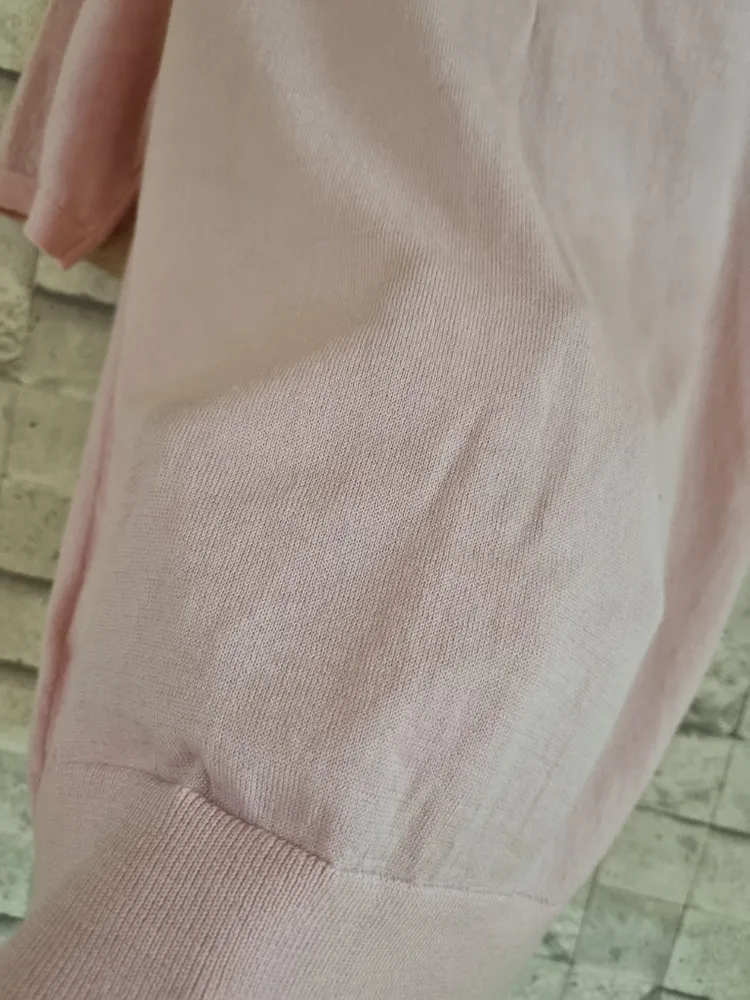 유니클로 모100% 연핑크 반팔 니트 이미지