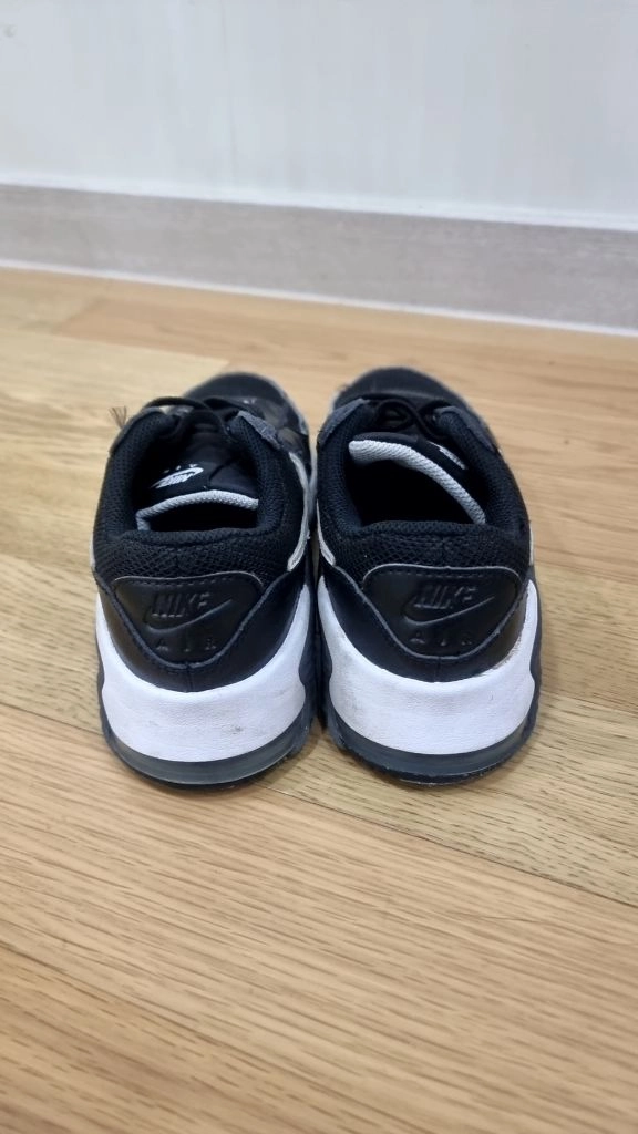 나이키 키즈 에어맥스 엑시210 팝니다. 이미지