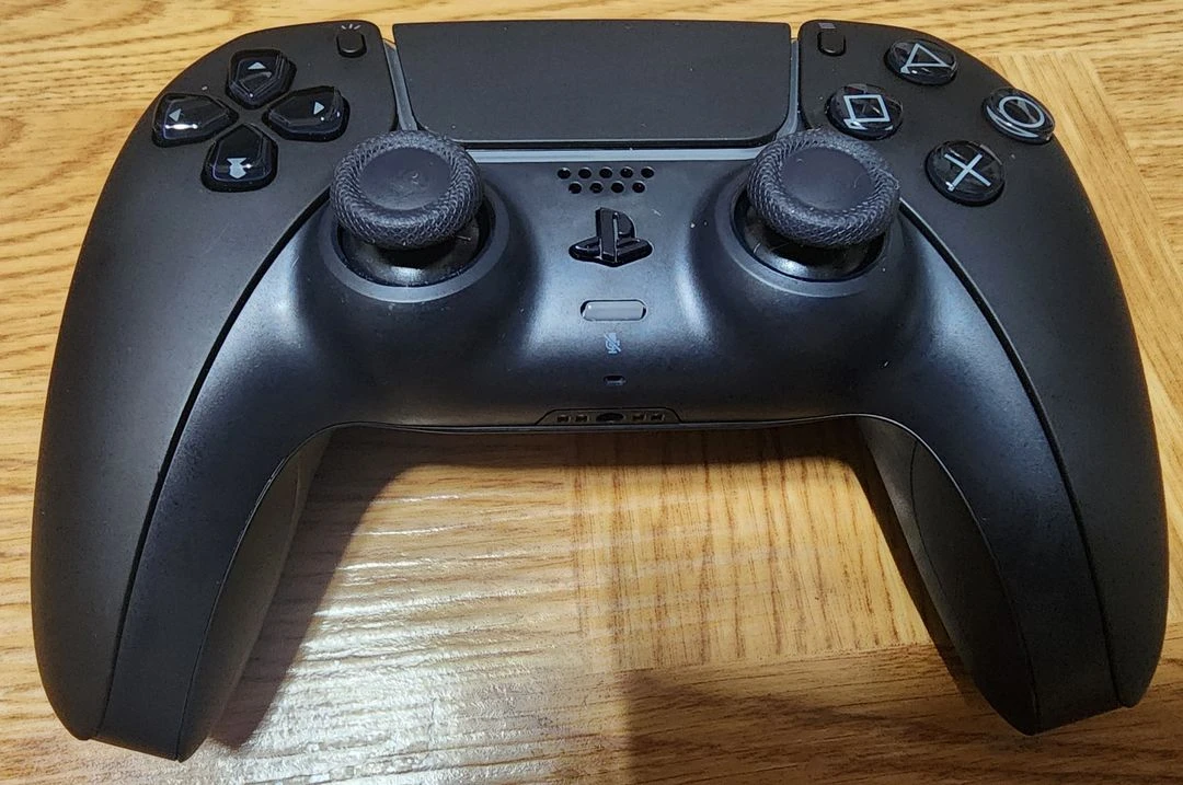 ps5 듀얼센스 미드나잇 블랙 팝니다 이미지