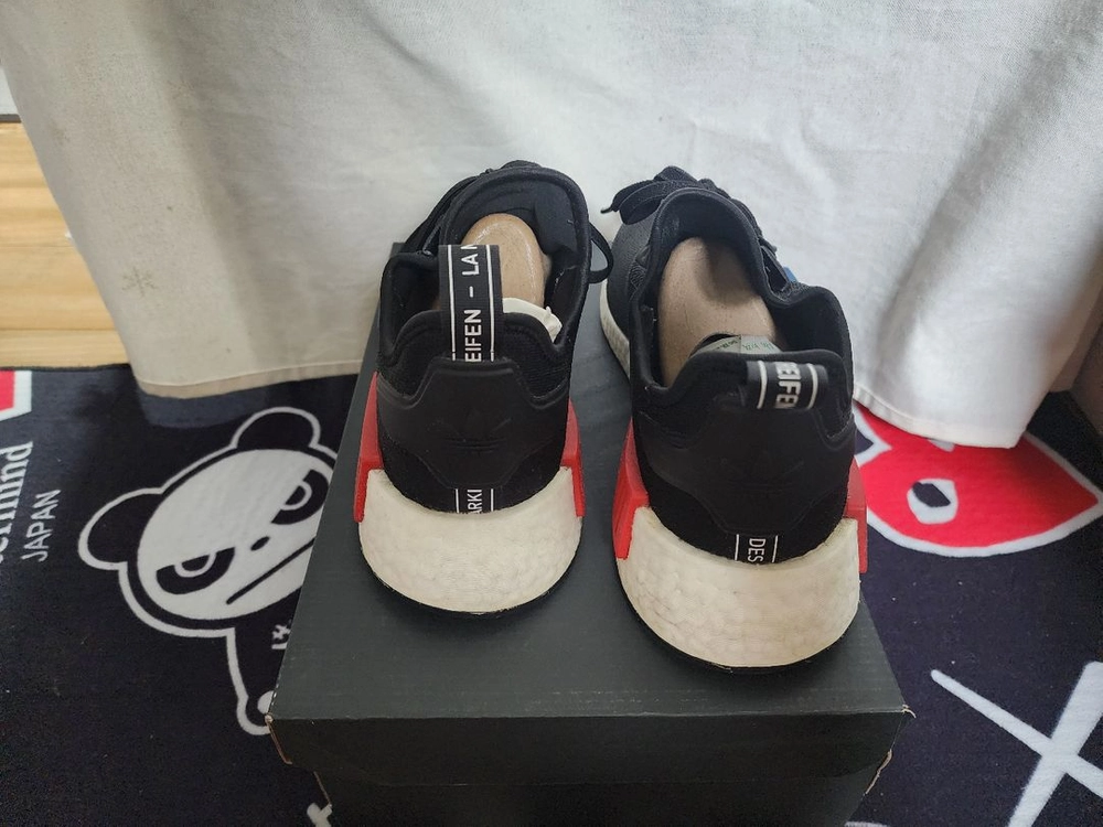 아디다스 NMD R1 코어 블랙 270(경찰차) 이미지