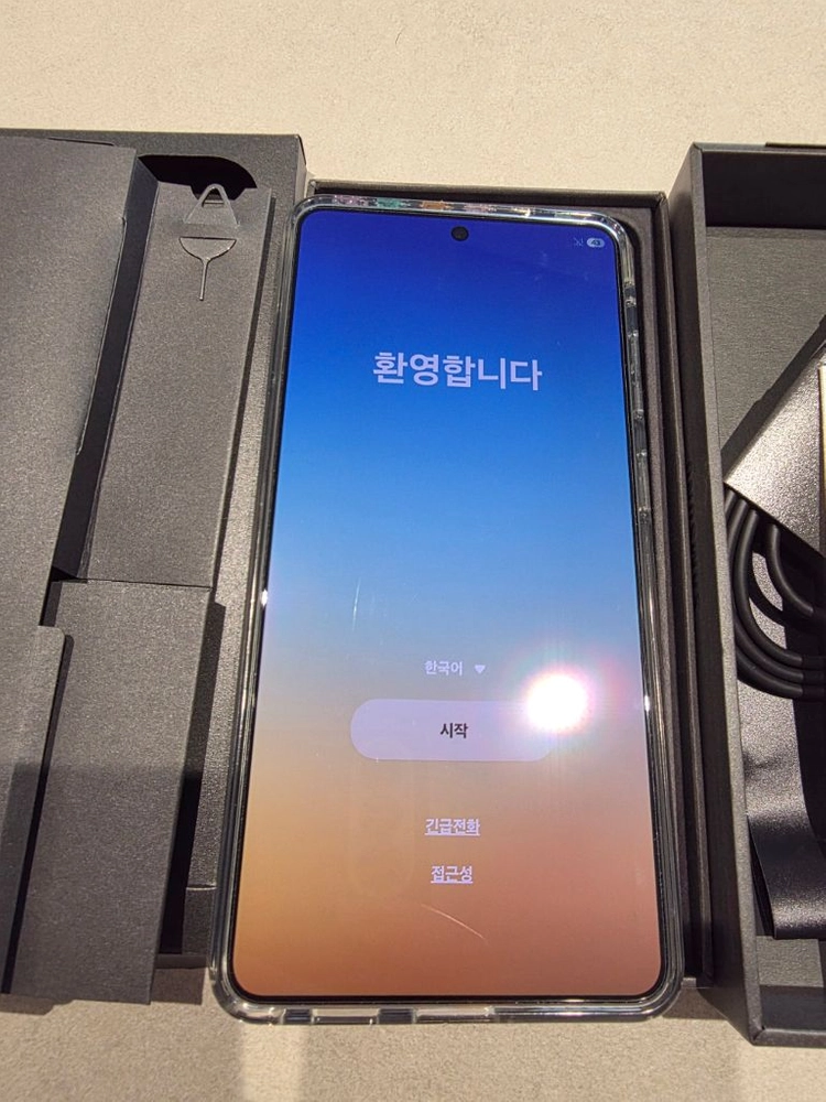 갤럭시 S26 울트라 512GB 블랙 자급제 신품급 6월개통 이미지