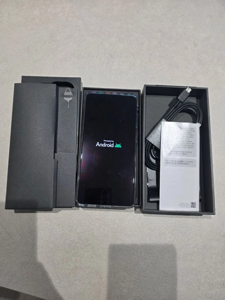 갤럭시 S26 울트라 512GB 블랙 자급제 신품급 6월개통 이미지