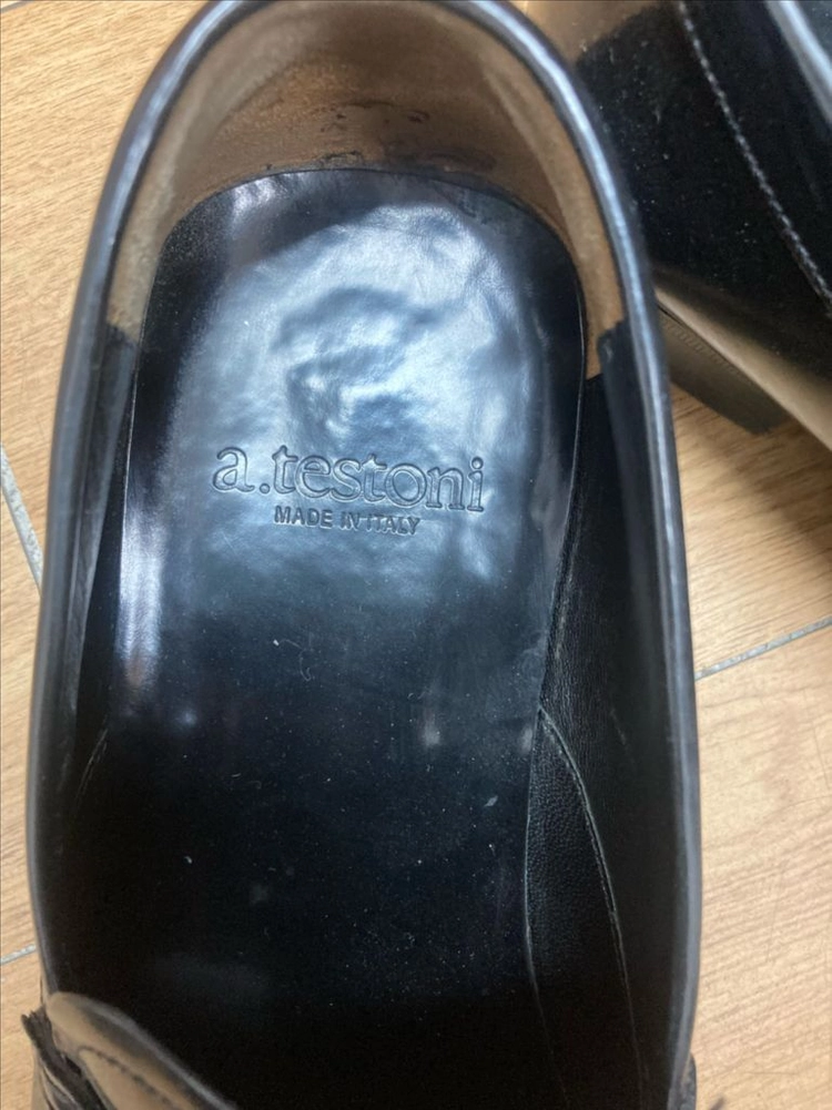 아테스토니 블랙 로퍼 팝니다. 이미지