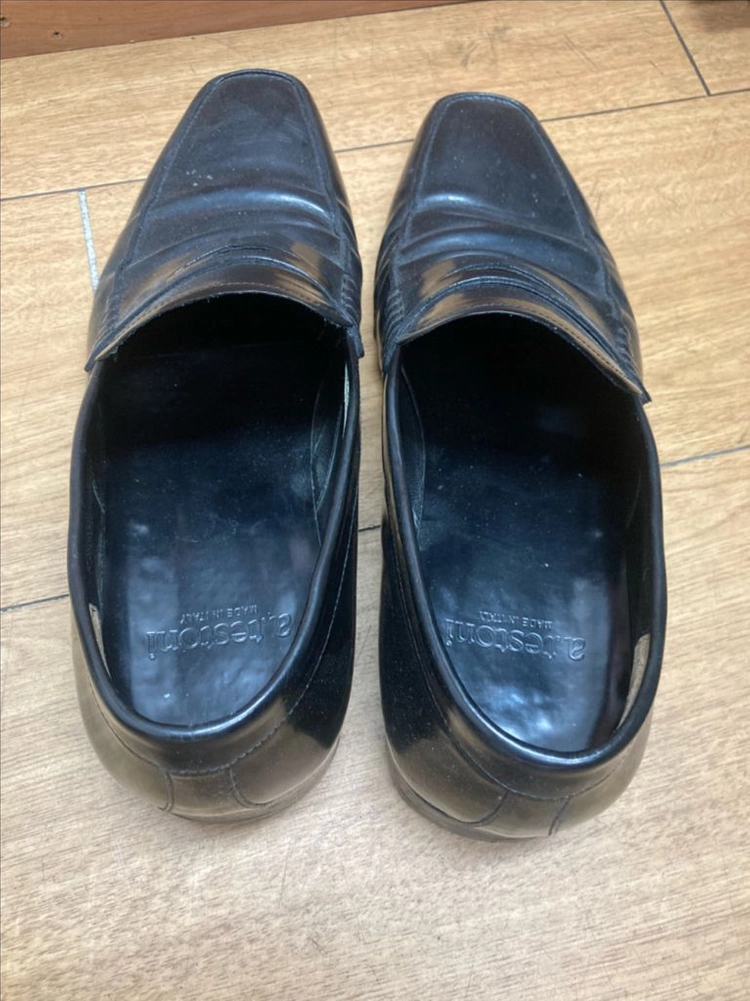 아테스토니 블랙 로퍼 팝니다. 이미지