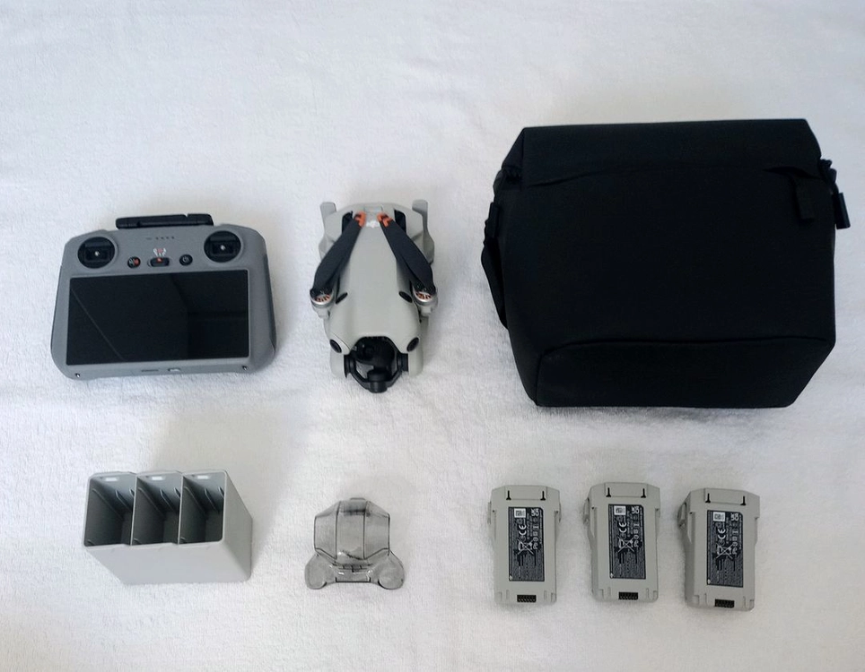 dji 매빅 미니4프로 rc2 플라이모어콤보 팝니다 - 안심되는 중고거래