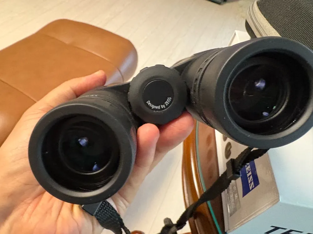 ZEISS TERRA ED (8X42 / BLACK) 자이스 쌍안경 이미지