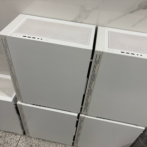 다크플래쉬 DLX21 화이트 케이스 이미지