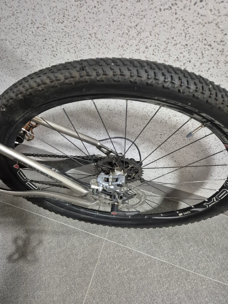 룩손 티타늄 MTB 이미지