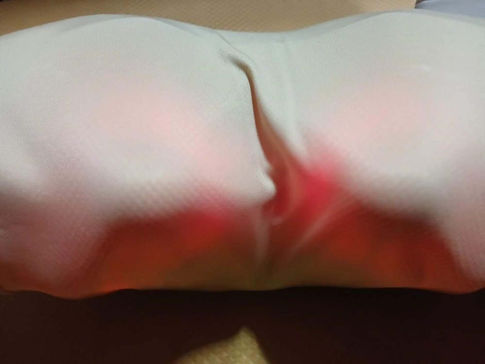 휴플러스 목, 어깨 안마기 (온열기능있음) 이미지