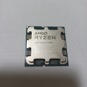 AMD 라이젠 7500F CPU 이미지