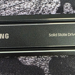 삼성 980 PRO with Heatsink NVMe SSD 2TB 이미지