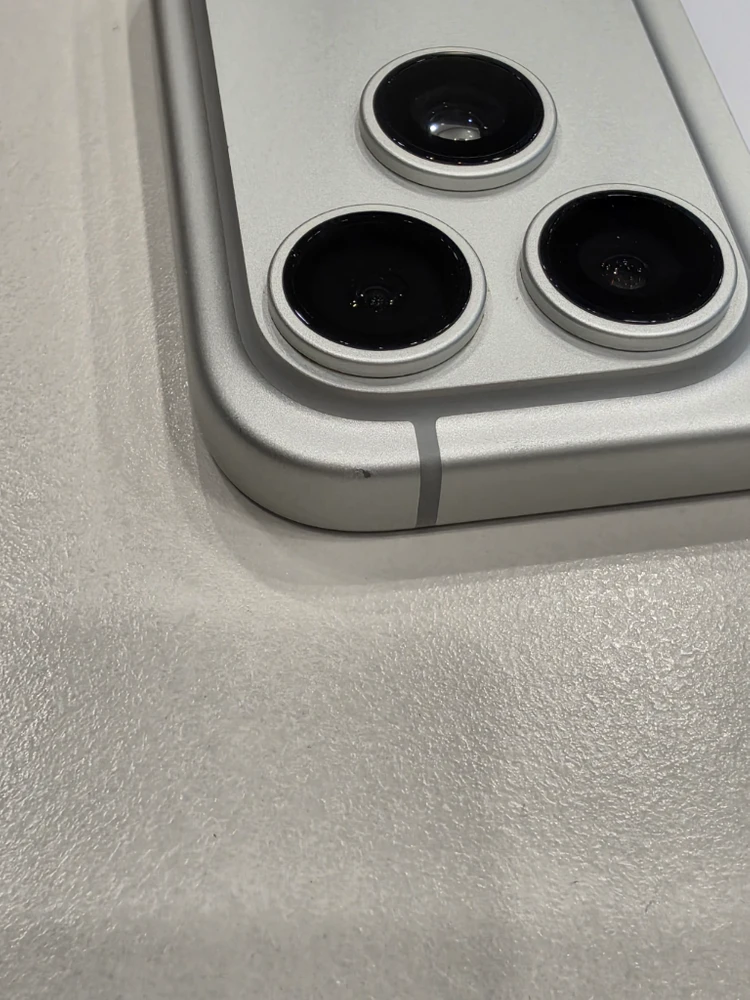 아이폰 17 프로 맥스 실버 256GB + 애케플 이미지