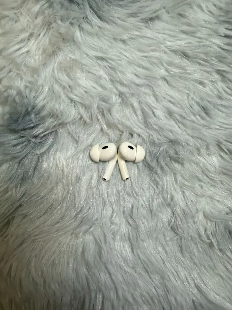 에어팟프로2 이미지
