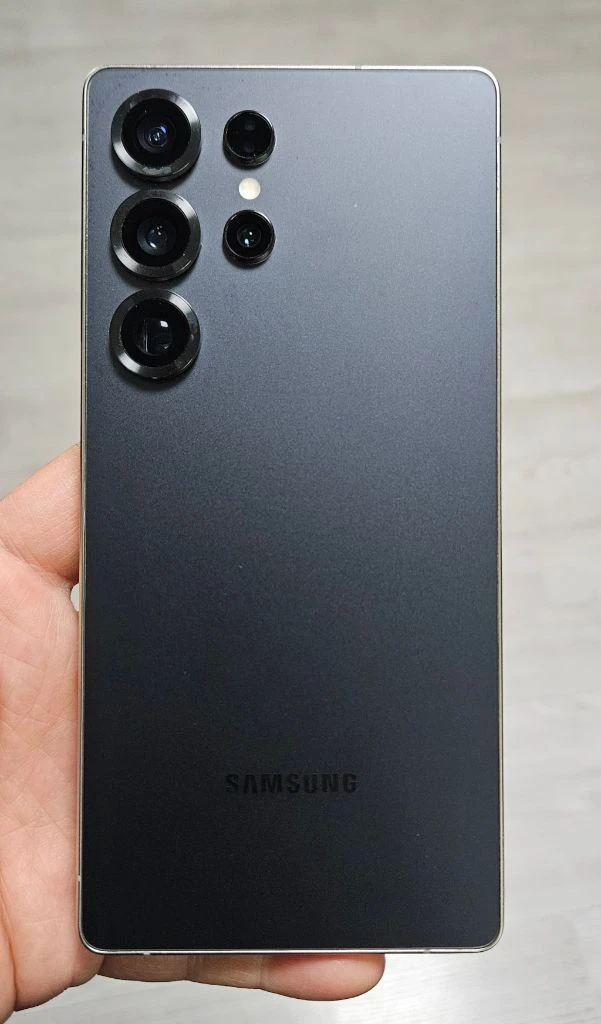 갤럭시 S25울트라 티타늄블랙 256GB 싸게 팝니다. 이미지
