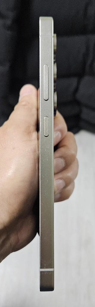 갤럭시 S25울트라 티타늄블랙 256GB 싸게 팝니다. 이미지