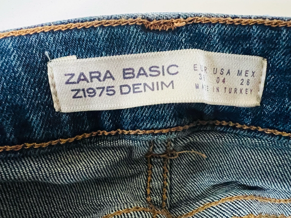 [정품] 자라 Z1975 빈티지 워싱 컷팅 데님 청바지 (사이즈: EUR 34 / USA 04 / MEX 26) 이미지