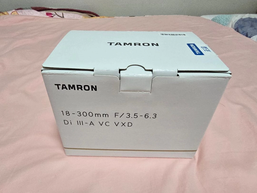 탐론 18-300mm 캐논용 망원줌렌즈 이미지