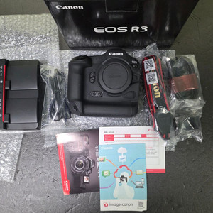 캐논eos r3 만컷초반대 상태좋은 바디 판매합니다 타기종교환받아요 이미지