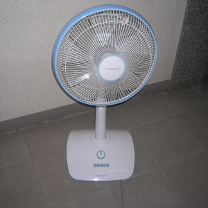 쿠첸 선풍기 이미지