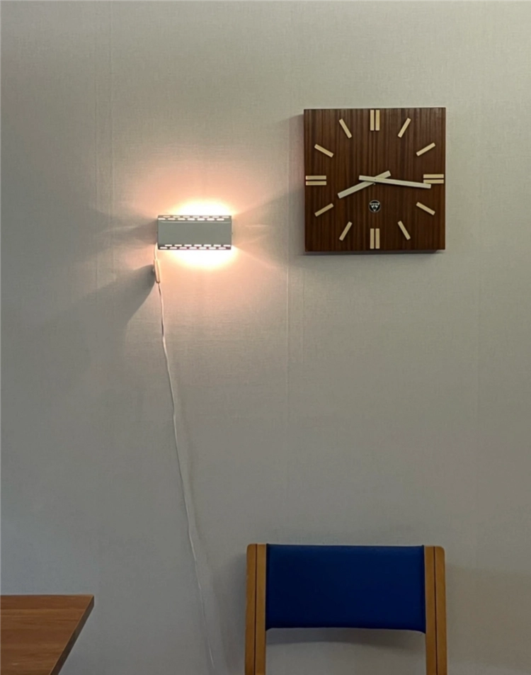 70s Pragotron wall clock 40cm 프라고트론 빈티지 월클락 우드 스퀘어 이미지