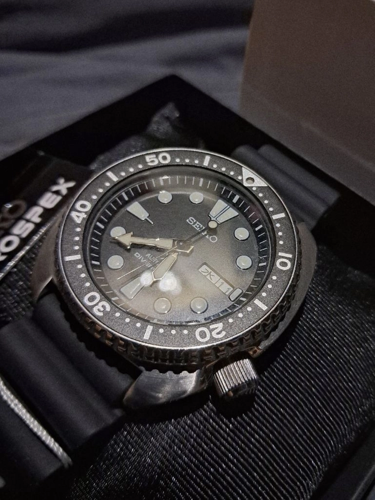 [민트급] 정품 SEIKO 세이코 SRPE93 터틀 한자 요일창 200m 방수 오토매틱 다이버 시계. 이미지