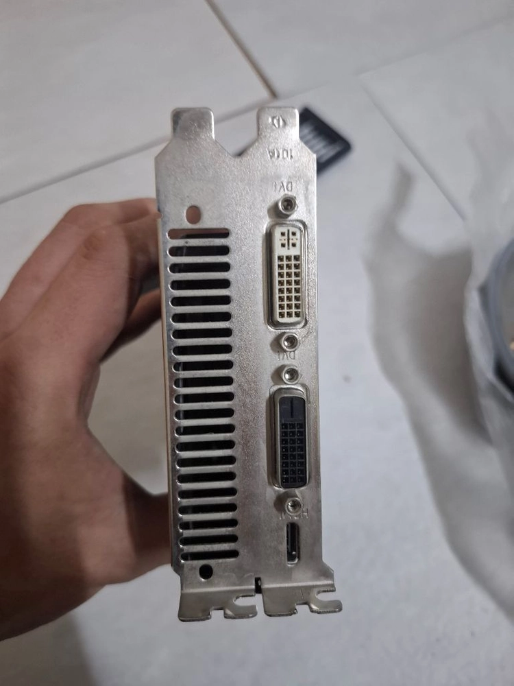 GTX750Ti 2gb 파워 쿨럭 LP모델~상태깨끗 이미지