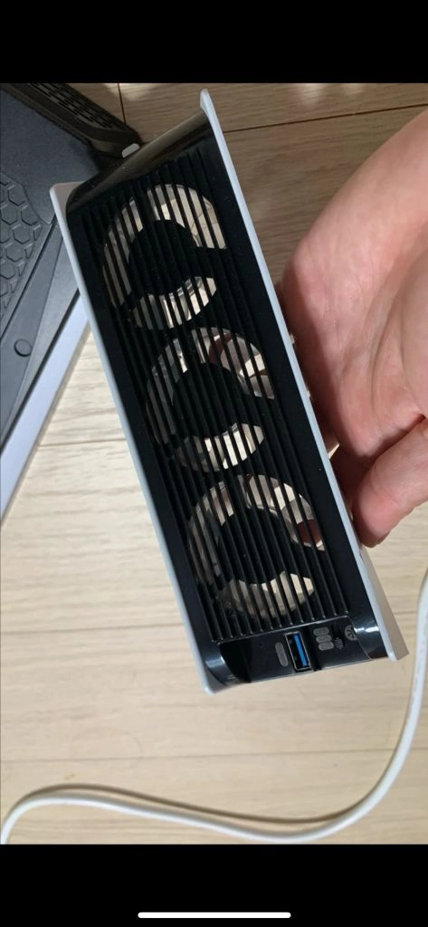 소니 PS5 플스5 듀얼센스 충전 기능 받침대 + 이이네 쿨링팬 팝니다 이미지