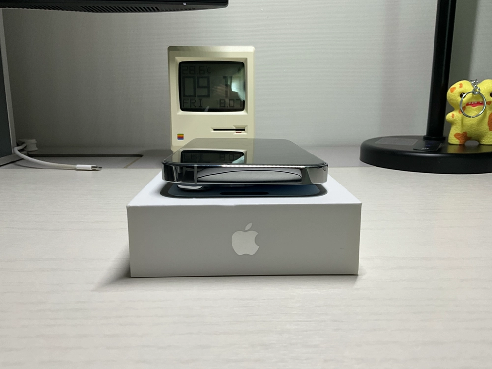 아이폰 14프로 실버 128GB 이미지