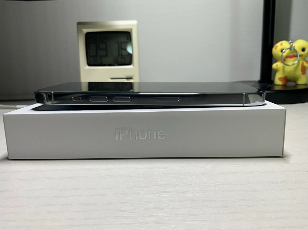 아이폰 14프로 실버 128GB 이미지