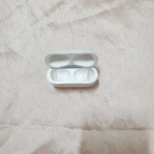 에어팟 프로 1세대 맥세이프 본체 이미지